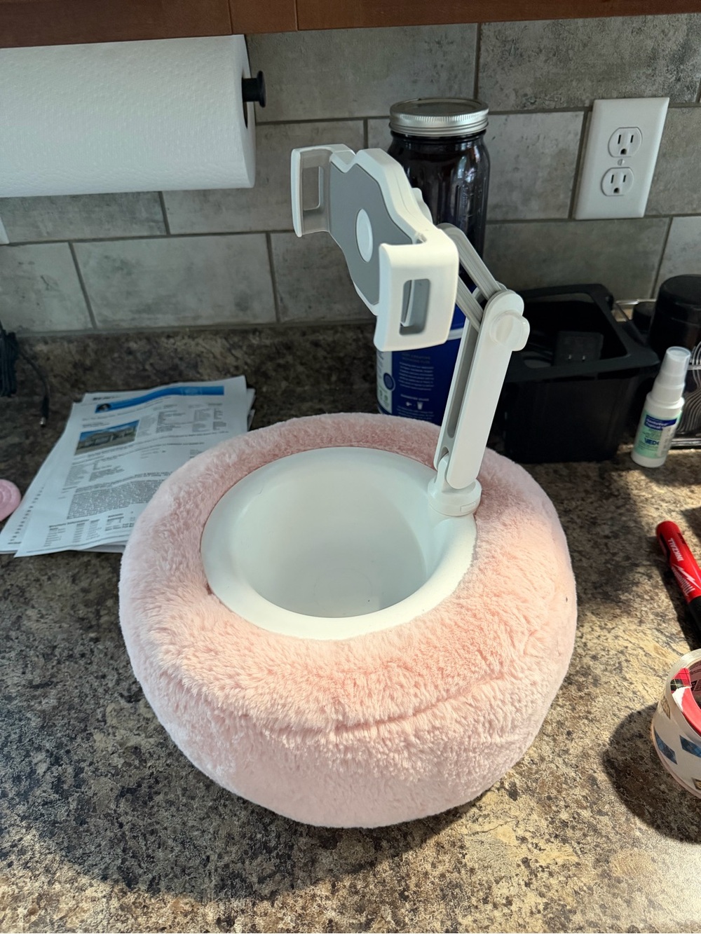 Tablet pillow stand - Picture 6 of 6